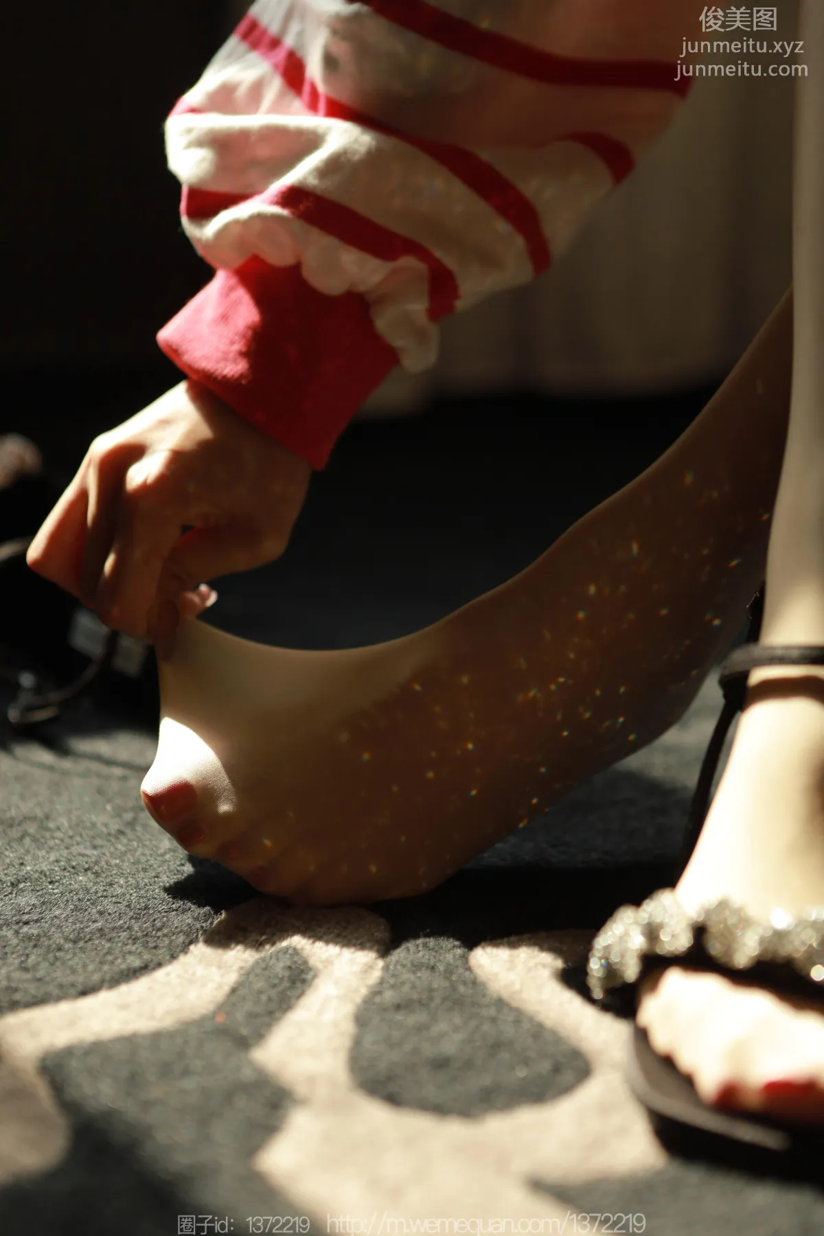 [IESS] 2023.02.22 Silk Enjoyer 1369 Mei Zi, Hidden in Light and Shadow [93P] photo 24