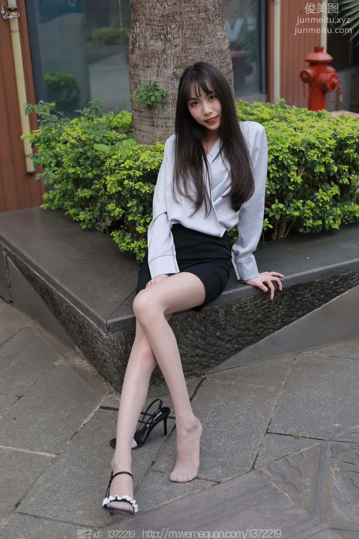 [IESS異思趣向] 2023.03.02 絲享家 1378 團團《樓梯上的美人》[92P] 91