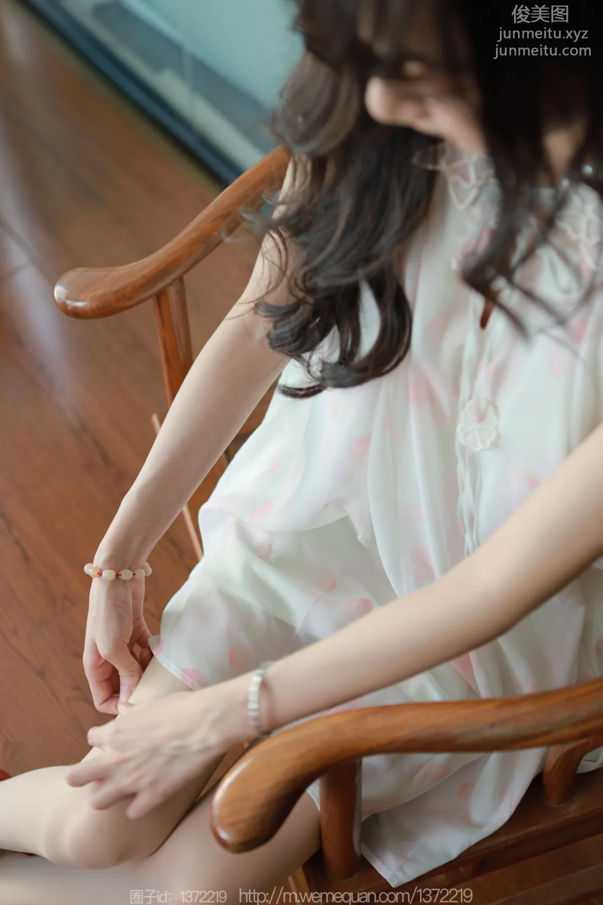 [IESS] 2023.05.04 Silk Enjoyer 1441 Tuan Tuan, Red Shoes and Nude Stockings [87P] photo 6