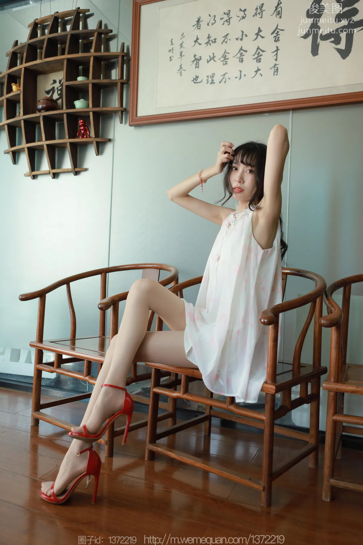 [IESS] 2023.05.04 Silk Enjoyer 1441 Tuan Tuan, Red Shoes and Nude Stockings [87P] photo 63