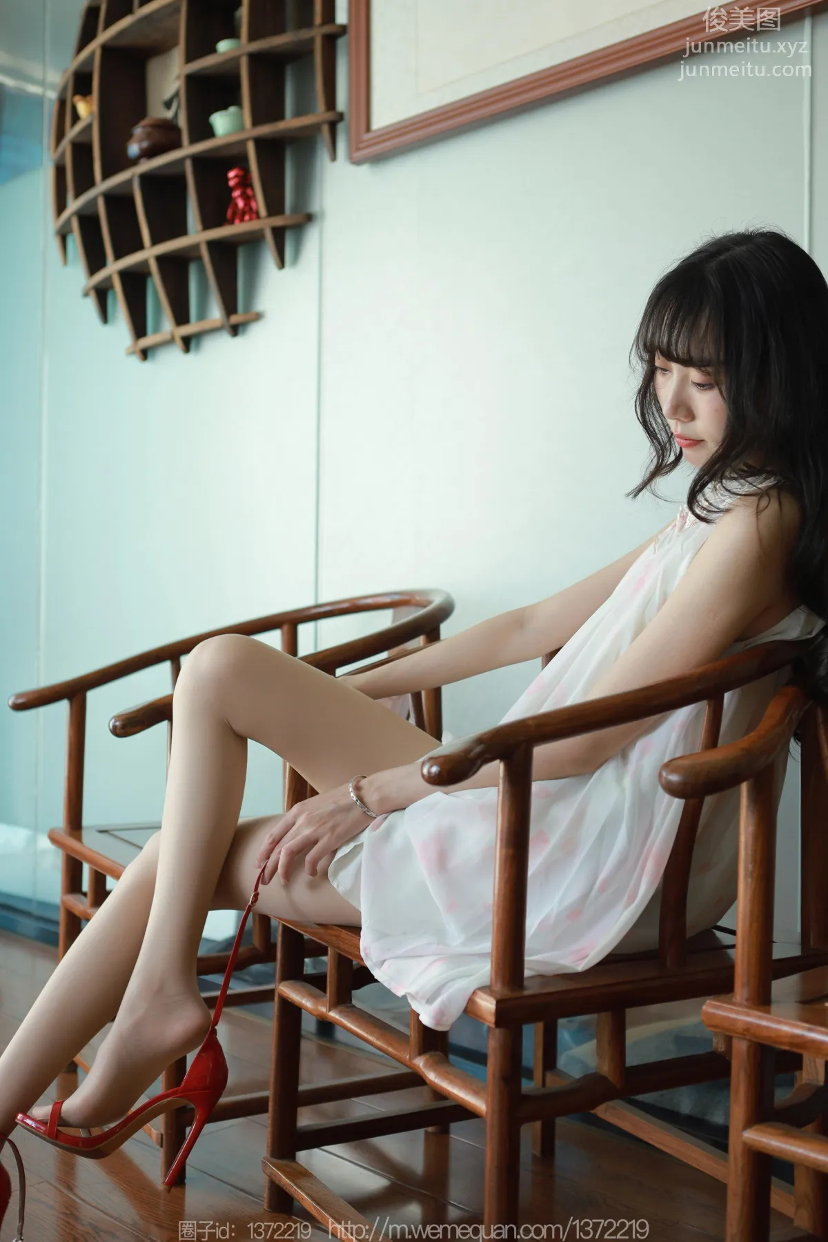 [IESS] 2023.05.04 Silk Enjoyer 1441 Tuan Tuan, Red Shoes and Nude Stockings [87P] photo 75