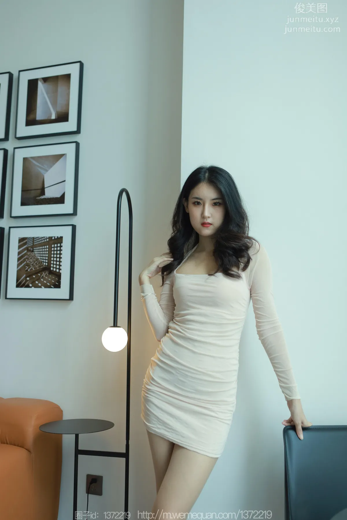[IESS] 2023.05.14 Silk Enjoyer 1451 Xiao Bao, Light-Colored Bodycon Skirt [80P] photo 5