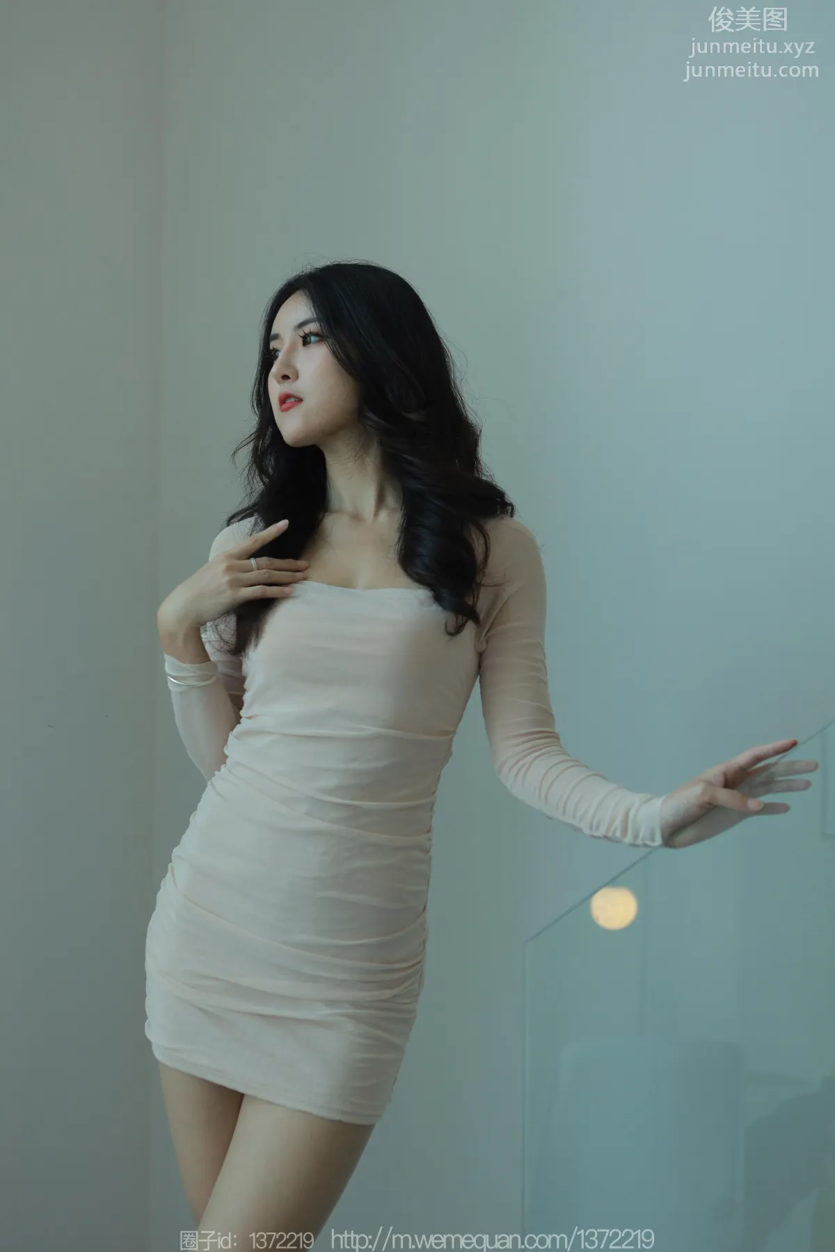 [IESS] 2023.05.14 Silk Enjoyer 1451 Xiao Bao, Light-Colored Bodycon Skirt [80P] photo 47