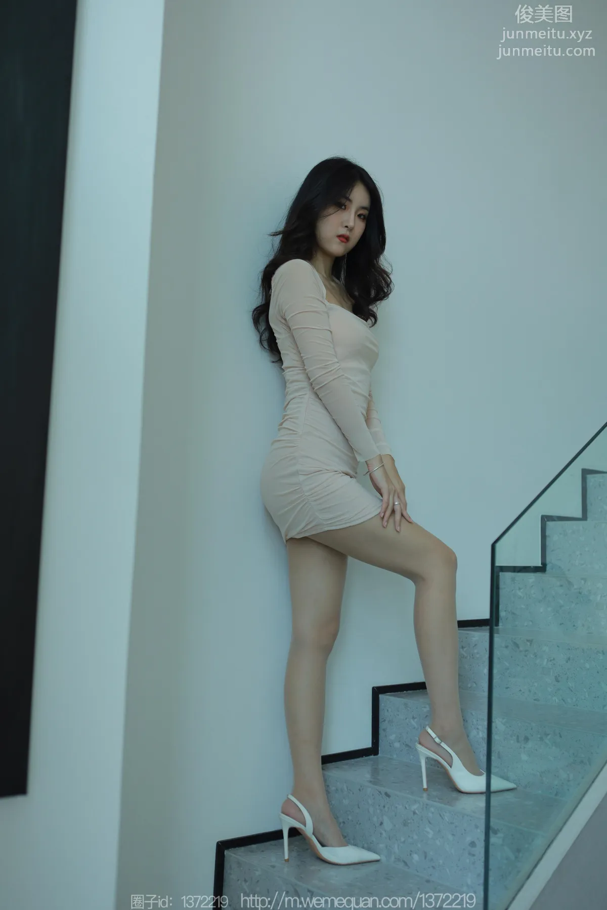 [IESS] 2023.05.14 Silk Enjoyer 1451 Xiao Bao, Light-Colored Bodycon Skirt [80P] photo 68
