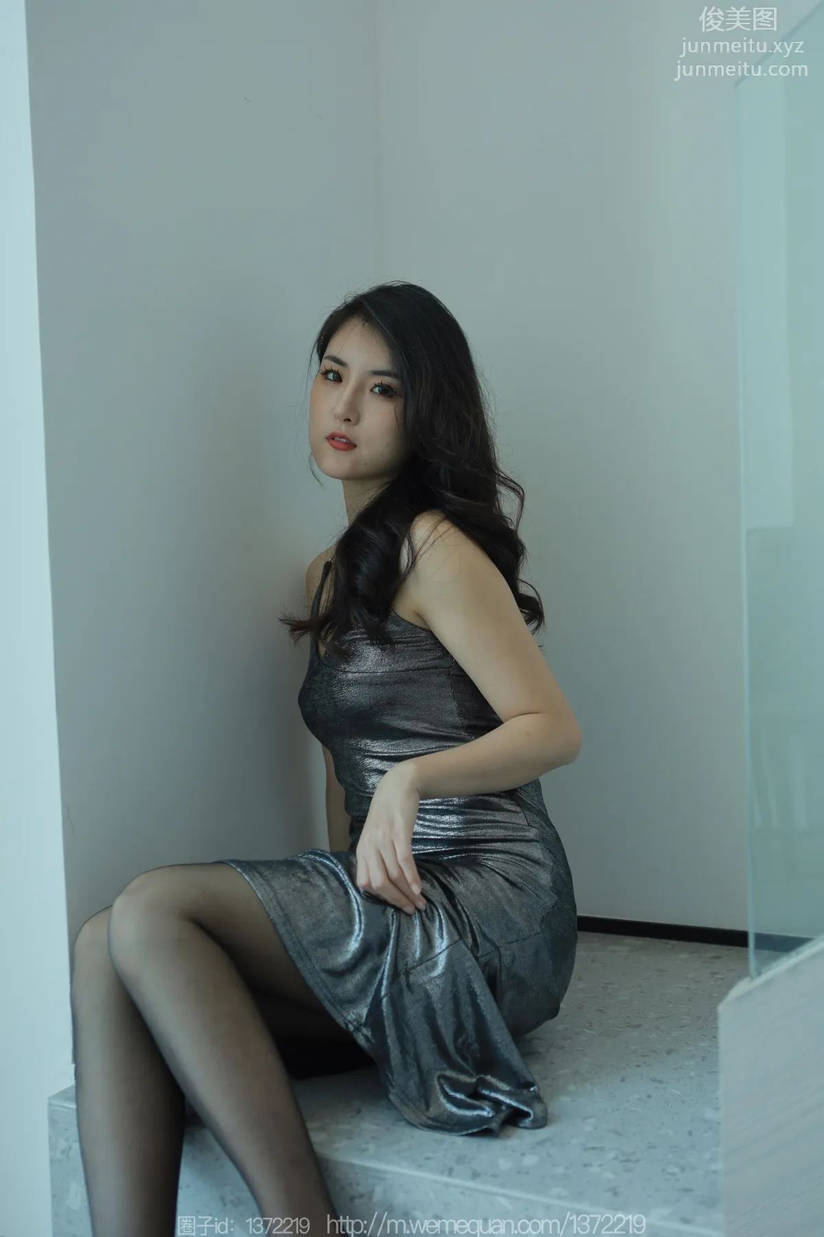 [IESS] 2023.06.29 Silk Enjoyer 1467 Xiao Bao, Liquid Metal Skirt [80P] photo 24