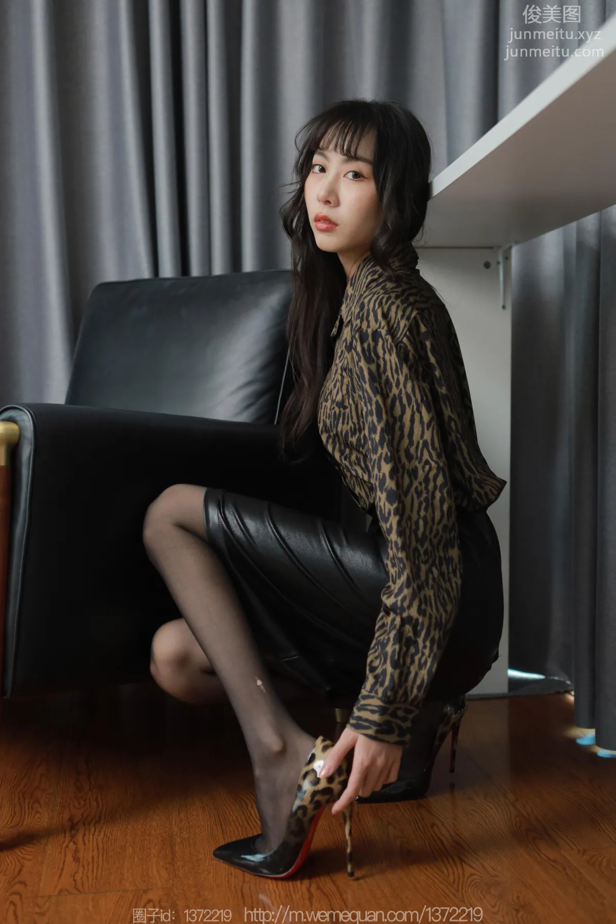 [IESS] 2023.07.13 Silk Enjoyer 1479 Tuan Tuan, Golden Leopard Print [81P] photo 13