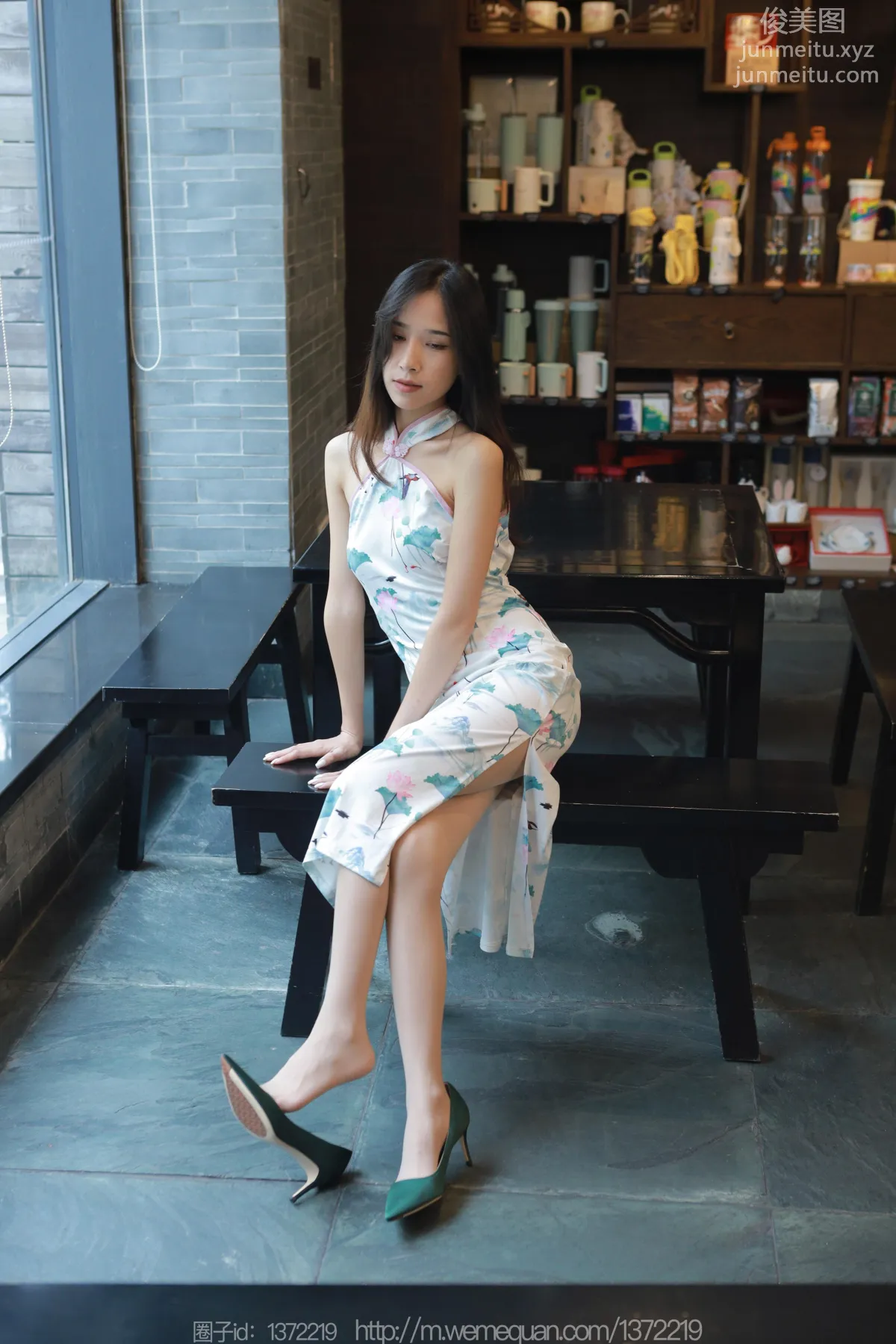 [IESS] 2023.07.19 Silk Enjoyer 1484 Mei Zi, Beauty in Green Shoes [86P] photo 2