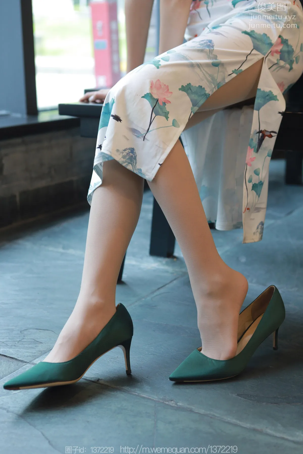 [IESS] 2023.07.19 Silk Enjoyer 1484 Mei Zi, Beauty in Green Shoes [86P] photo 3