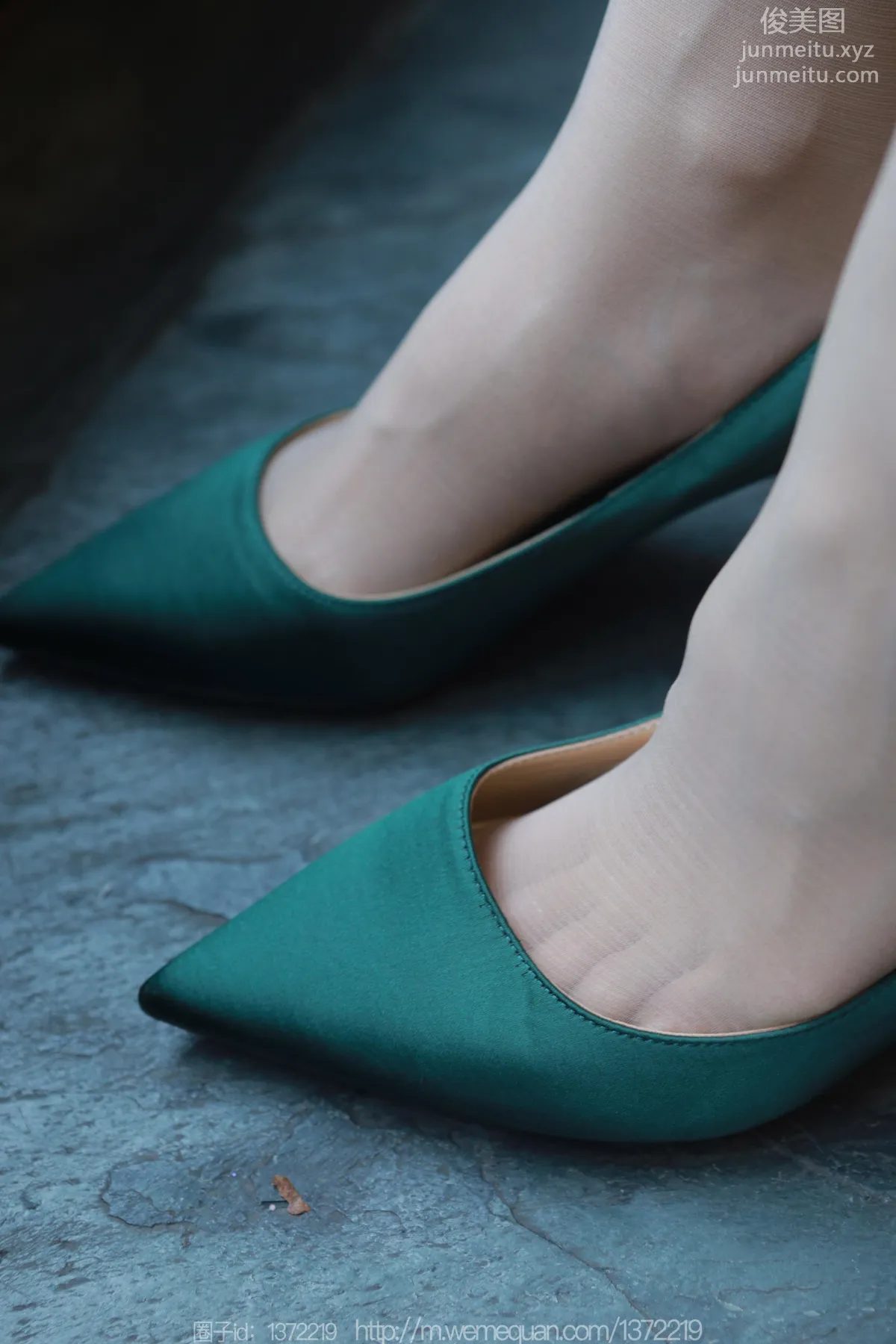 [IESS] 2023.07.19 Silk Enjoyer 1484 Mei Zi, Beauty in Green Shoes [86P] photo 60