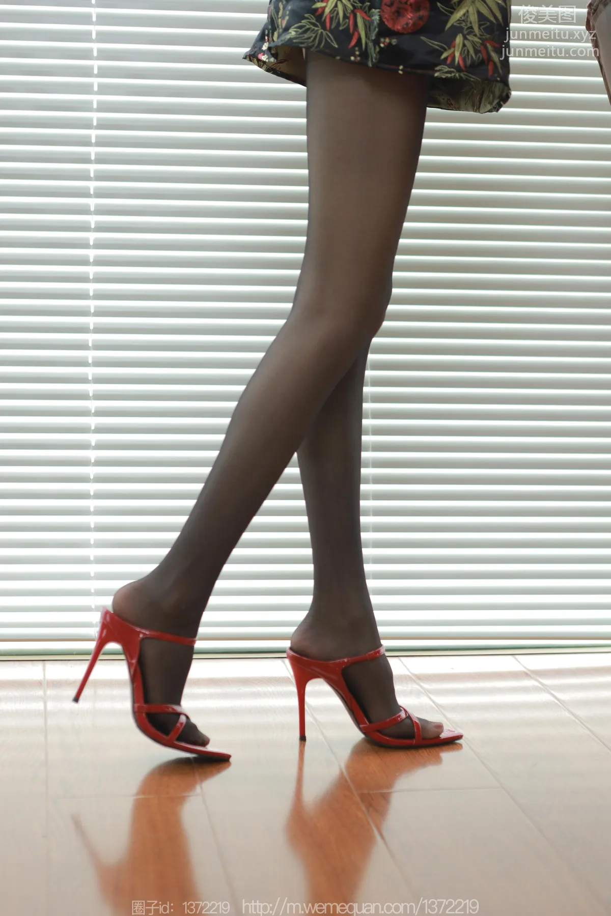 [IESS] 2023.07.20 Silk Enjoyer 1485 Tuan Tuan, Long Legs [78P] photo 47