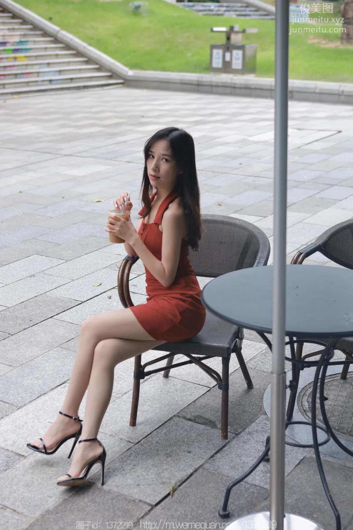 [IESS] 2023.07.27 Silk Enjoyer 1492 Mei Zi, Street Beauty [86P] photo 36