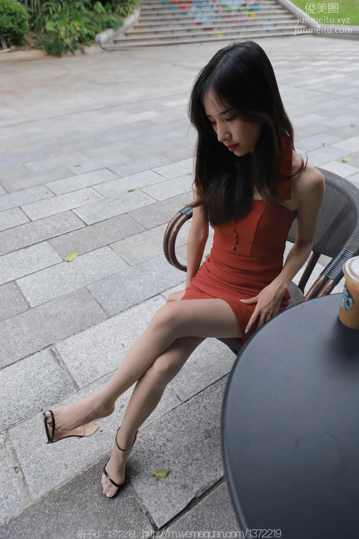 [IESS] 2023.07.27 Silk Enjoyer 1492 Mei Zi, Street Beauty [86P] photo 60