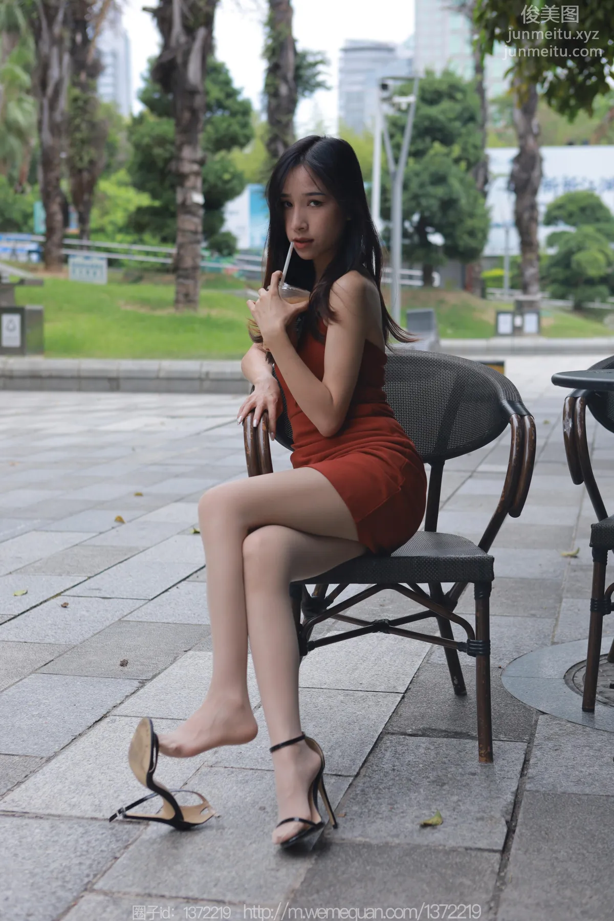 [IESS] 2023.07.27 Silk Enjoyer 1492 Mei Zi, Street Beauty [86P] photo 65