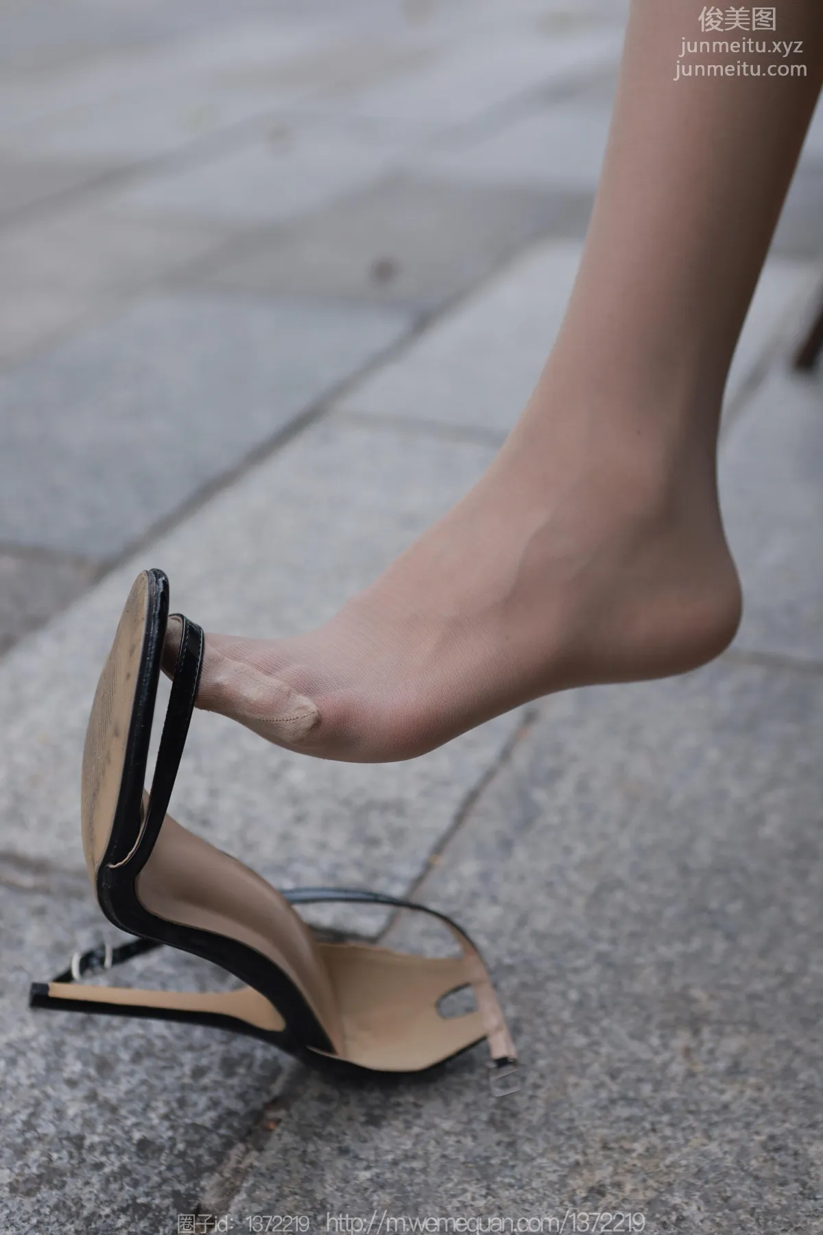 [IESS] 2023.07.27 Silk Enjoyer 1492 Mei Zi, Street Beauty [86P] photo 68