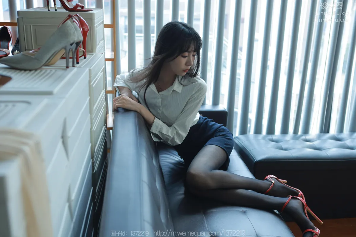 [IESS] 2023.08.06 Silk Enjoyer 1499 Tuan Tuan "Interplay of Light and Shadow" [84P] photo 6