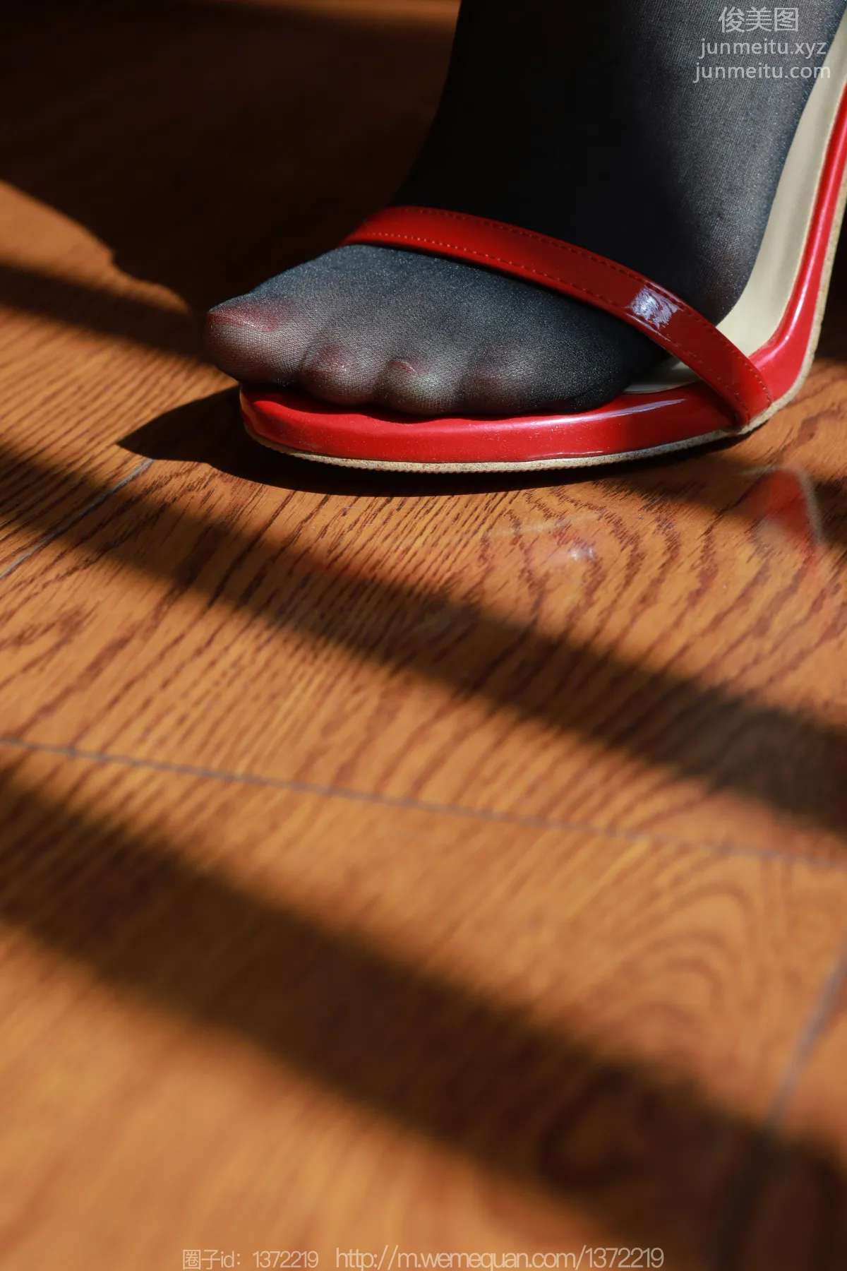 [IESS] 2023.08.06 Silk Enjoyer 1499 Tuan Tuan "Interplay of Light and Shadow" [84P] photo 37