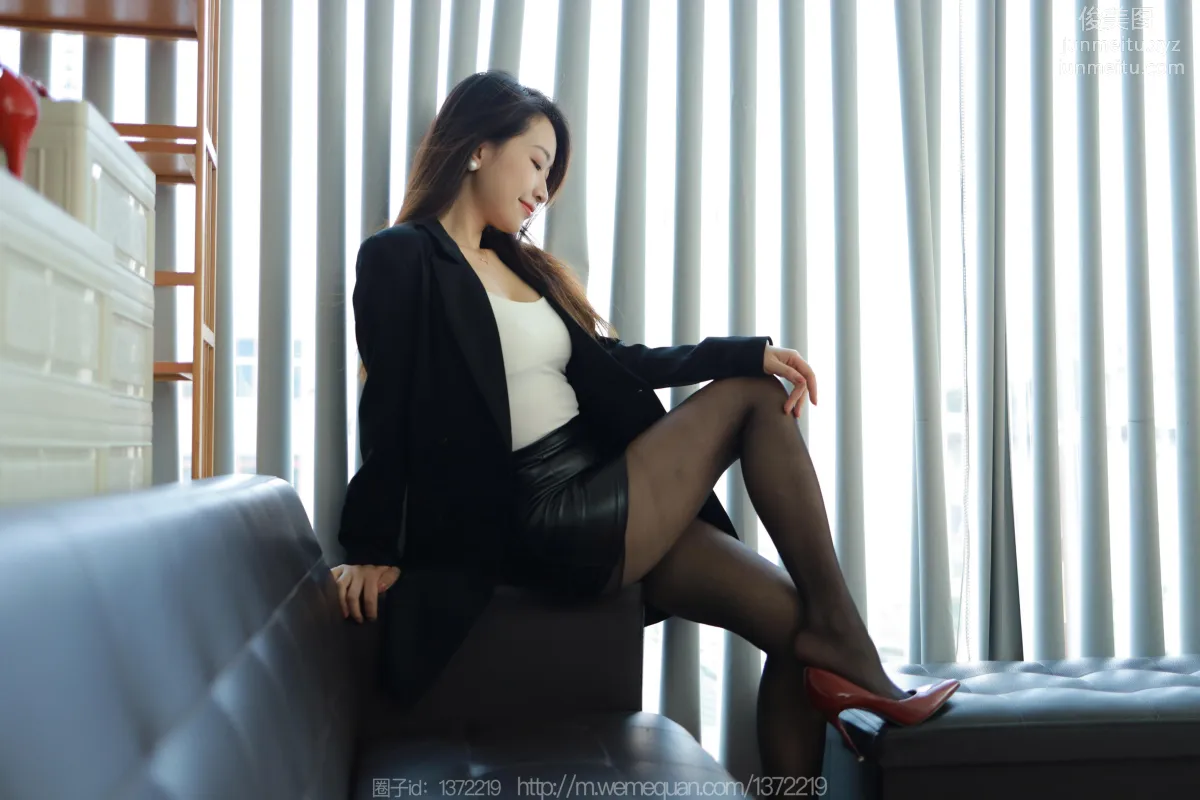 [IESS] 2023.08.09 Silk Enjoyer 1502 Xiao Jie, Woman Like the Wind [90P] photo 4