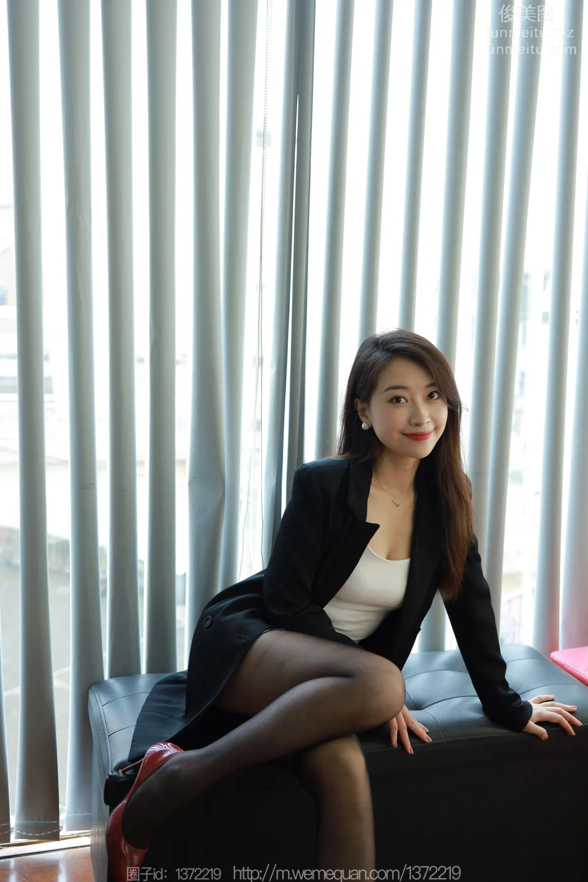 [IESS] 2023.08.09 Silk Enjoyer 1502 Xiao Jie, Woman Like the Wind [90P] photo 71