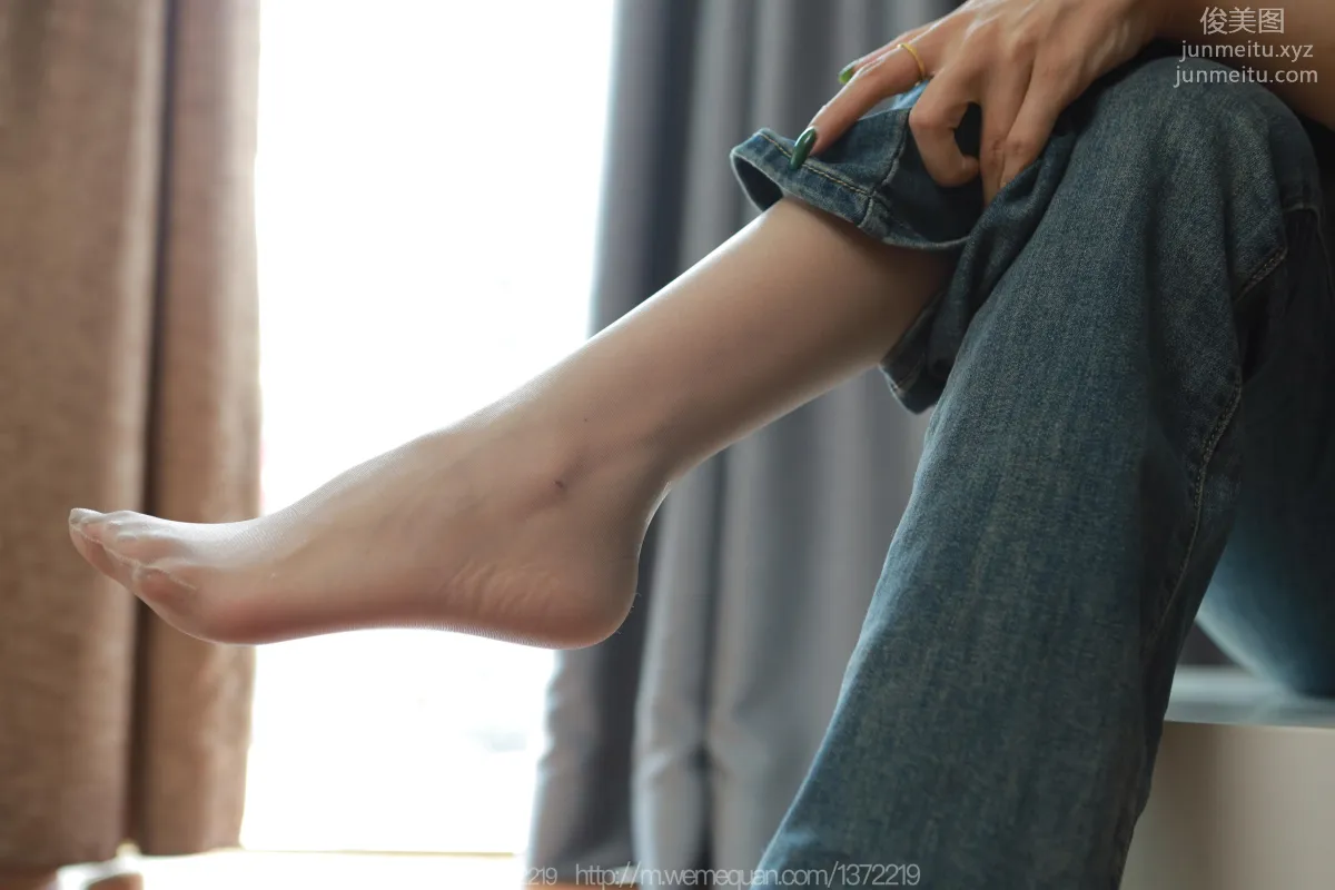 [IESS] 2023.08.11 Silk Enjoyer 1504 Mei Zi, Stockings Inside Jeans [85P] photo 11
