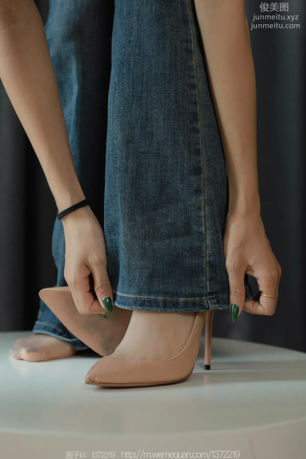[IESS] 2023.08.11 Silk Enjoyer 1504 Mei Zi, Stockings Inside Jeans [85P] photo 36