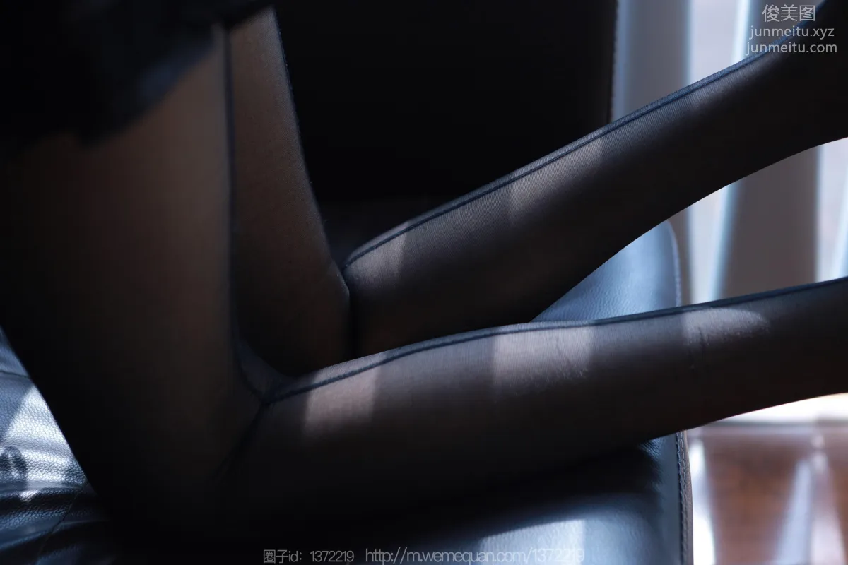 [IESS] 2023.09.10 Silk Enjoyer 1529 Tuan Tuan, Beautiful Back Vertical Line [81P] photo 36