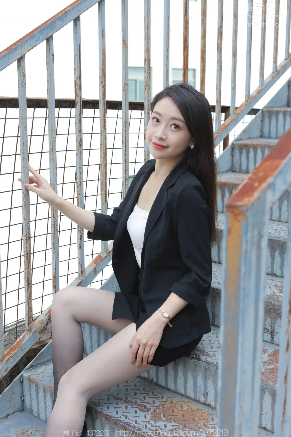 [IESS異思趣向] 2023.09.28 絲享家 1545 小婕《黑白灰漸變》[84P] 9