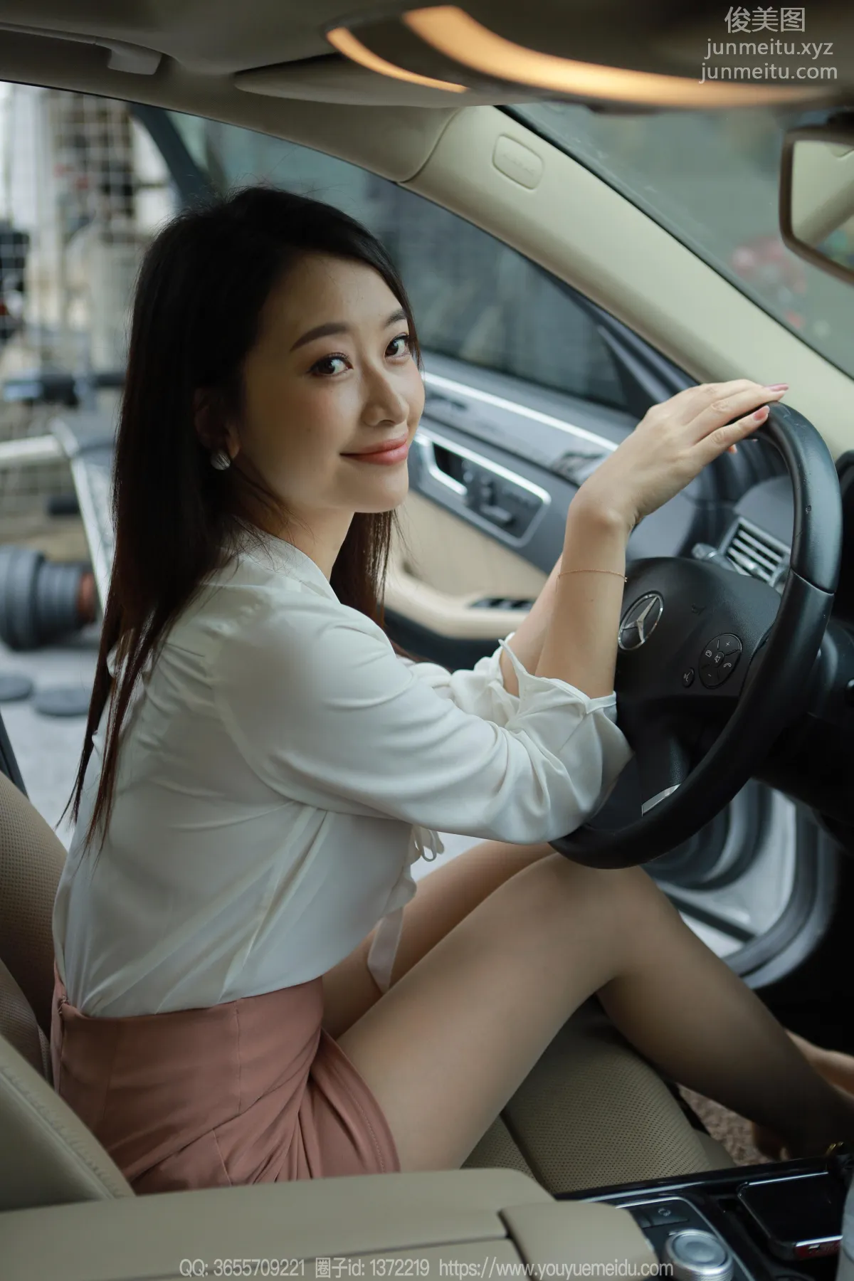 [IESS] 2023.10.16 Silk Enjoyer 1560 Xiao Jie, Inside and Outside the Car [84P] photo 24