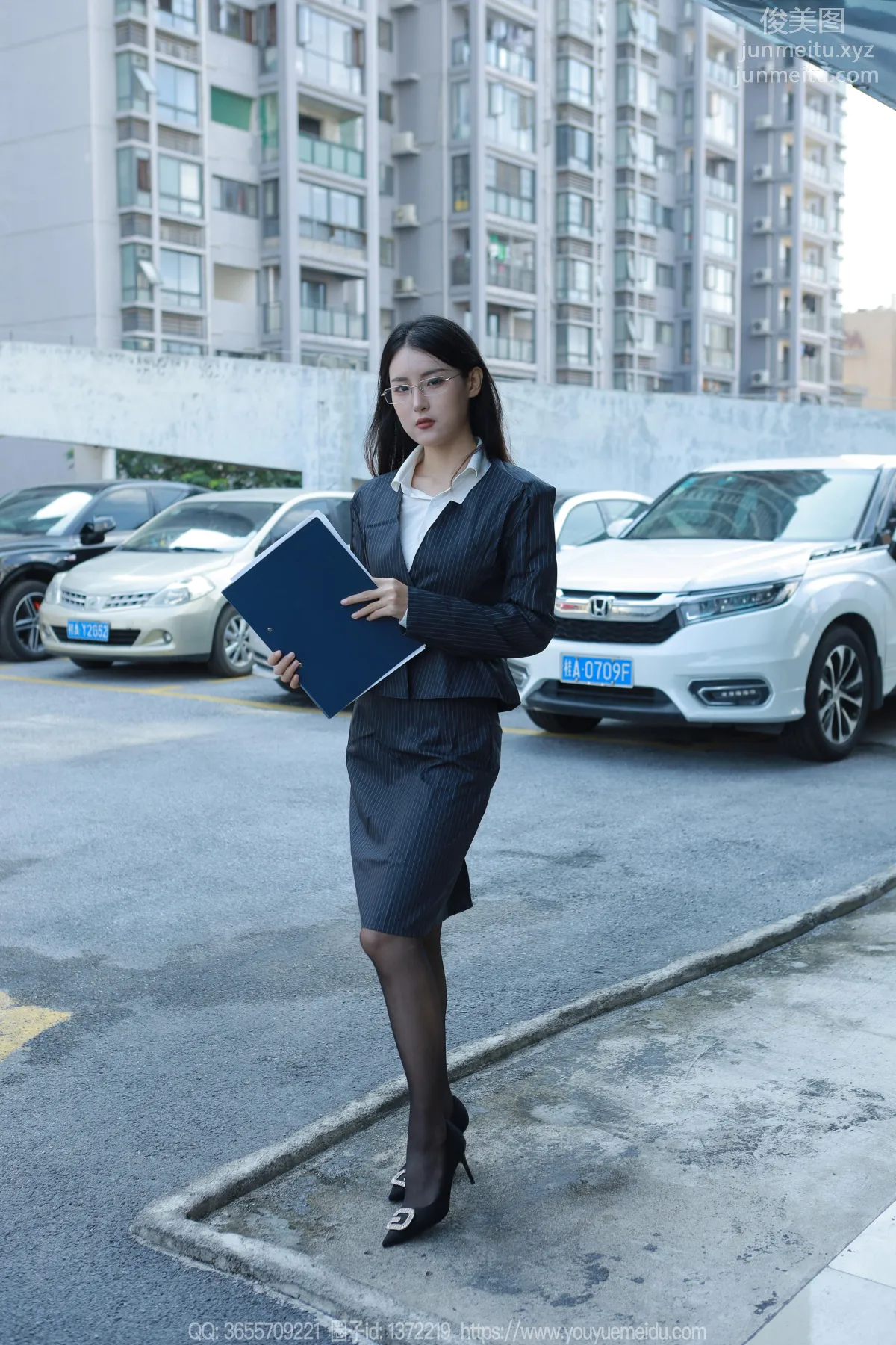 [IESS異思趣向] 2023.11.03 絲享家 1576 小寶《懂事早到女人》[88P] 42