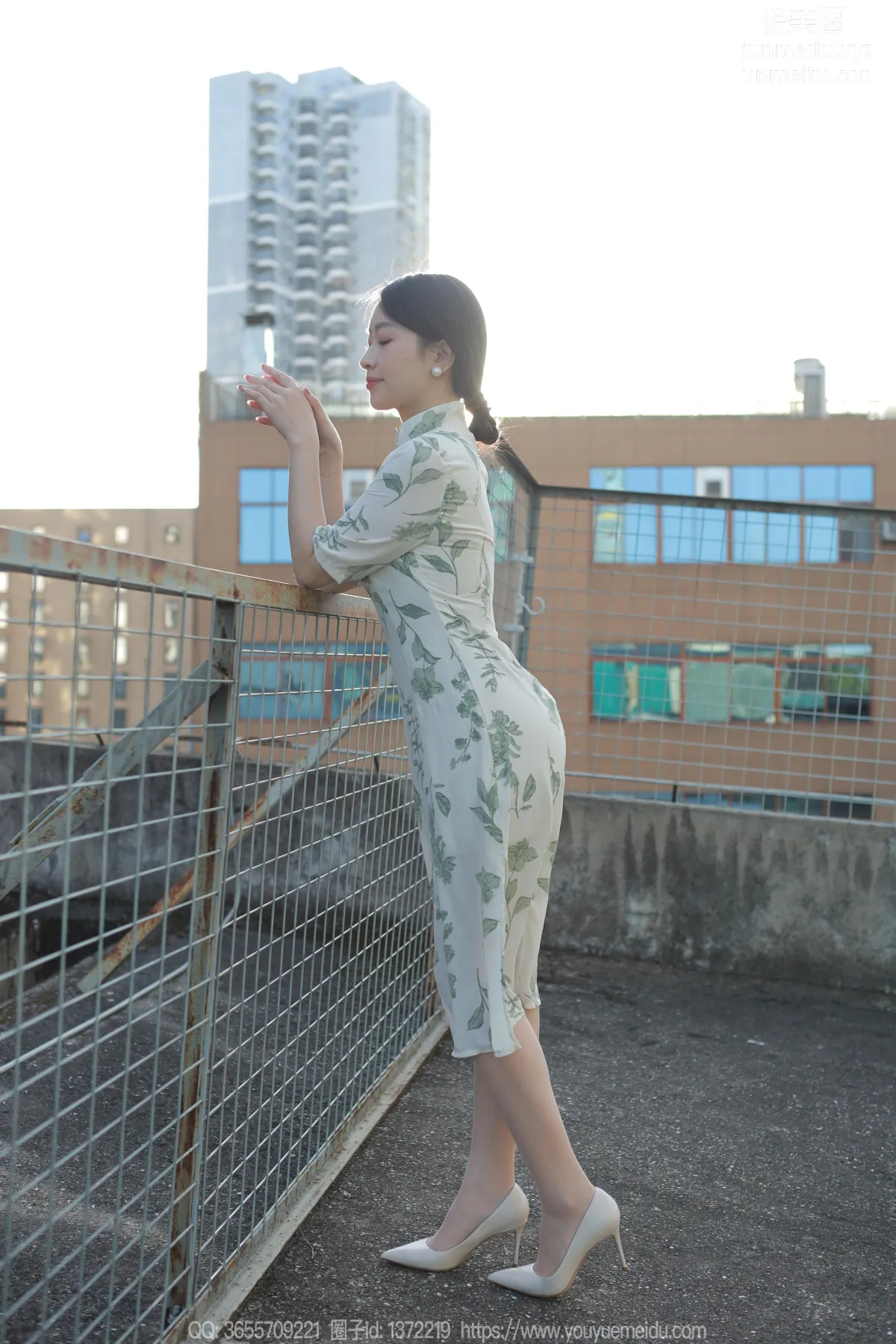[IESS] 2023.11.24 Silk Enjoyer 1594 Xiao Jie, Thin as Cicada Wings [85P] photo 16