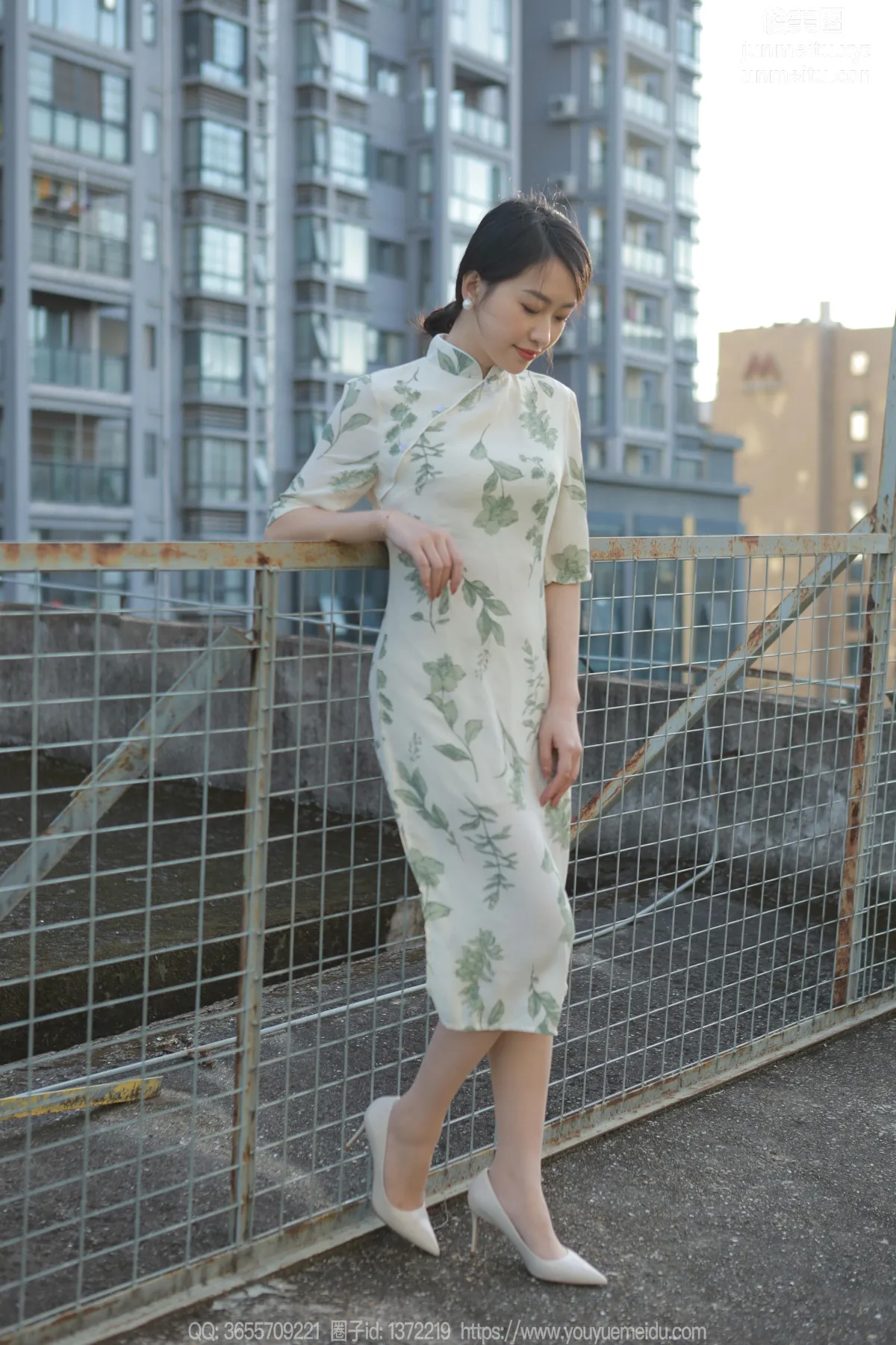 [IESS] 2023.11.24 Silk Enjoyer 1594 Xiao Jie, Thin as Cicada Wings [85P] photo 29
