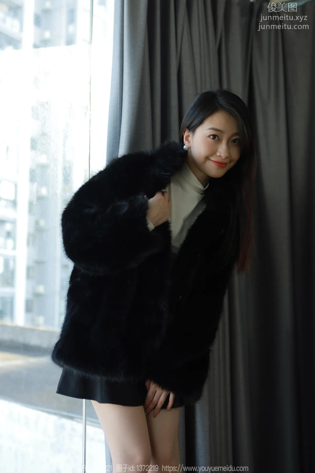 [IESS] 2023.12.05 Silk Enjoyer 1603 Xiao Jie, Black Coat [86P] photo 13