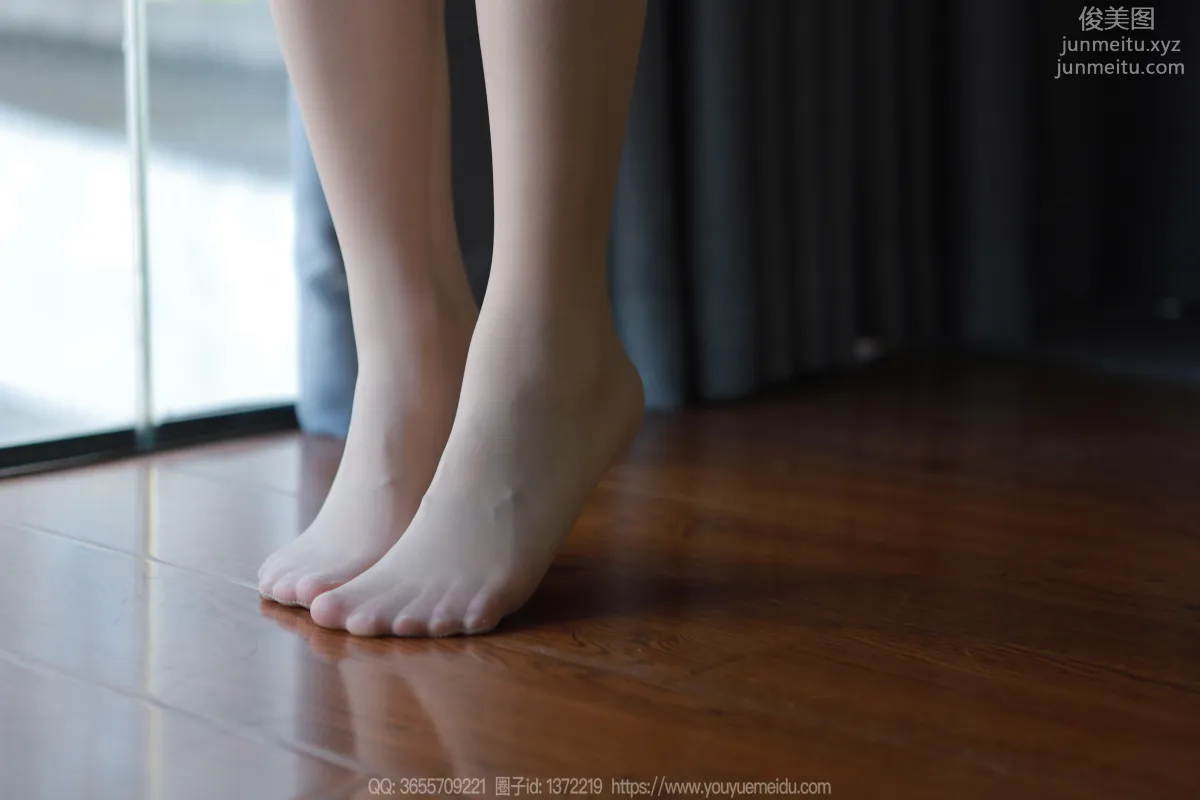 [IESS] 2023.12.05 Silk Enjoyer 1603 Xiao Jie, Black Coat [86P] photo 57