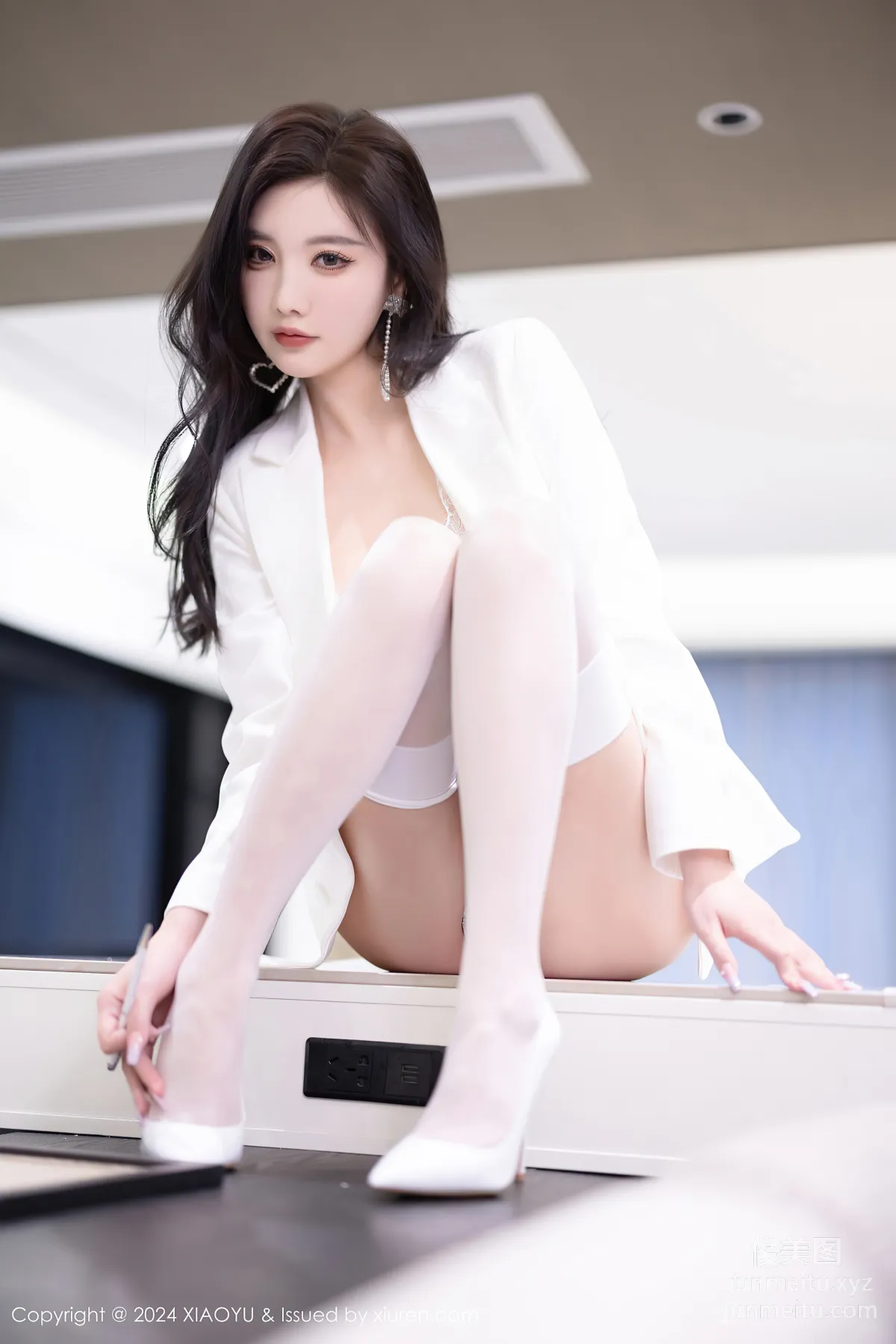 Yang Chenchen: XIAOYU Vol. 1238 photo 47