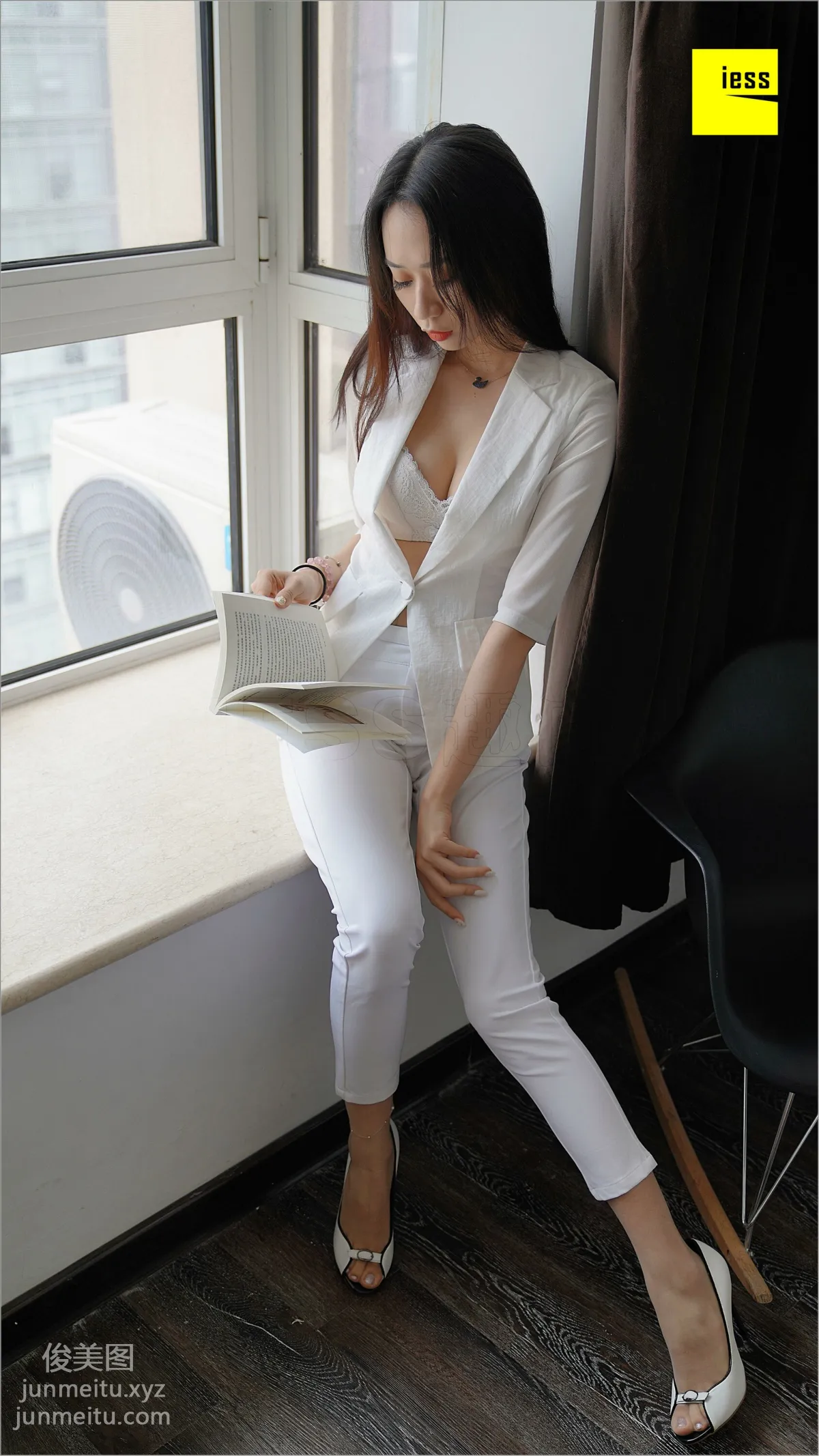 [IESS] 2018.08.30 Silk Feet Bento 265: In Books There Are Golden Houses, Mei Xi [83P] photo 24