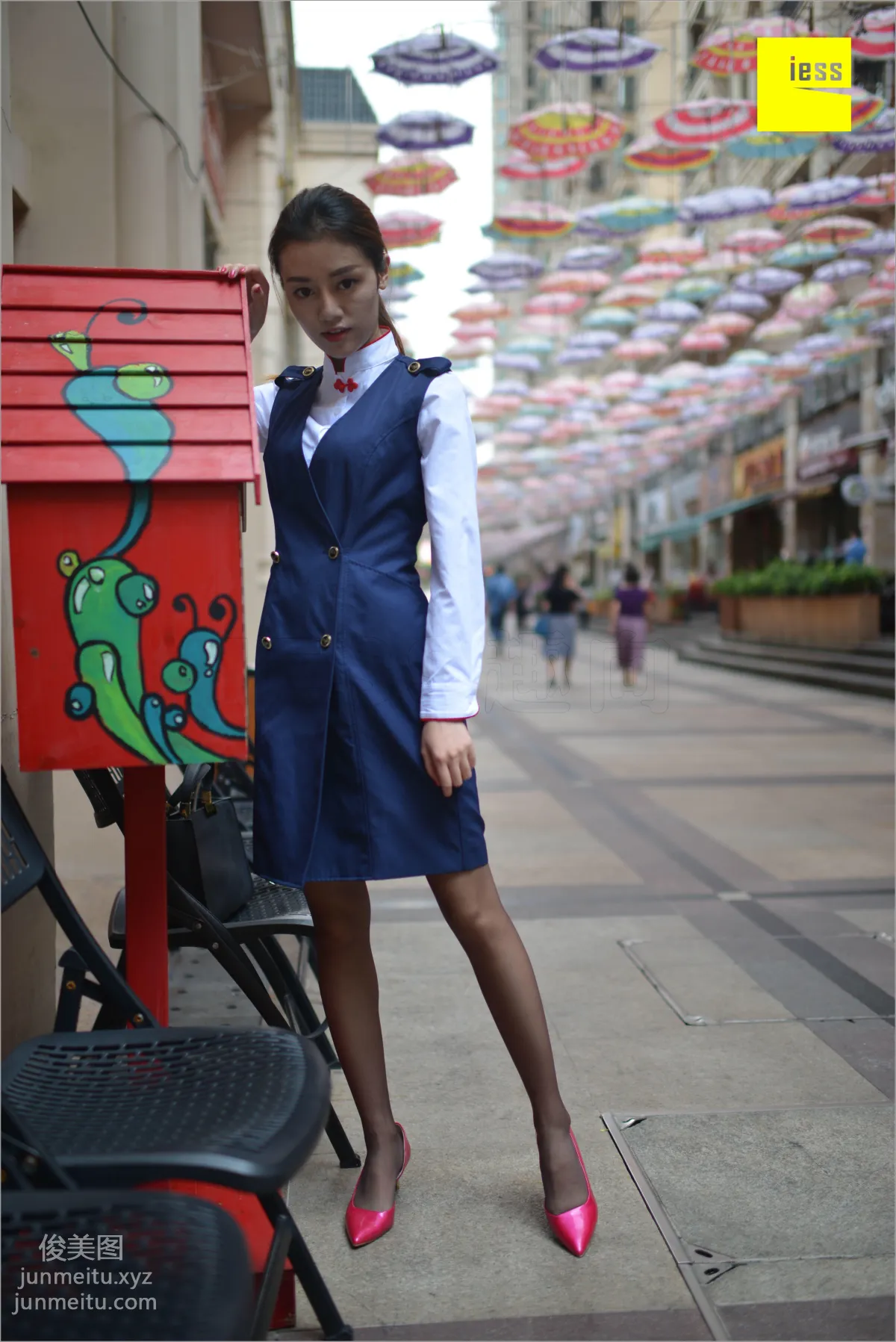 [IESS異思趣向] 2018.09.24 MF.011 晶晶 12