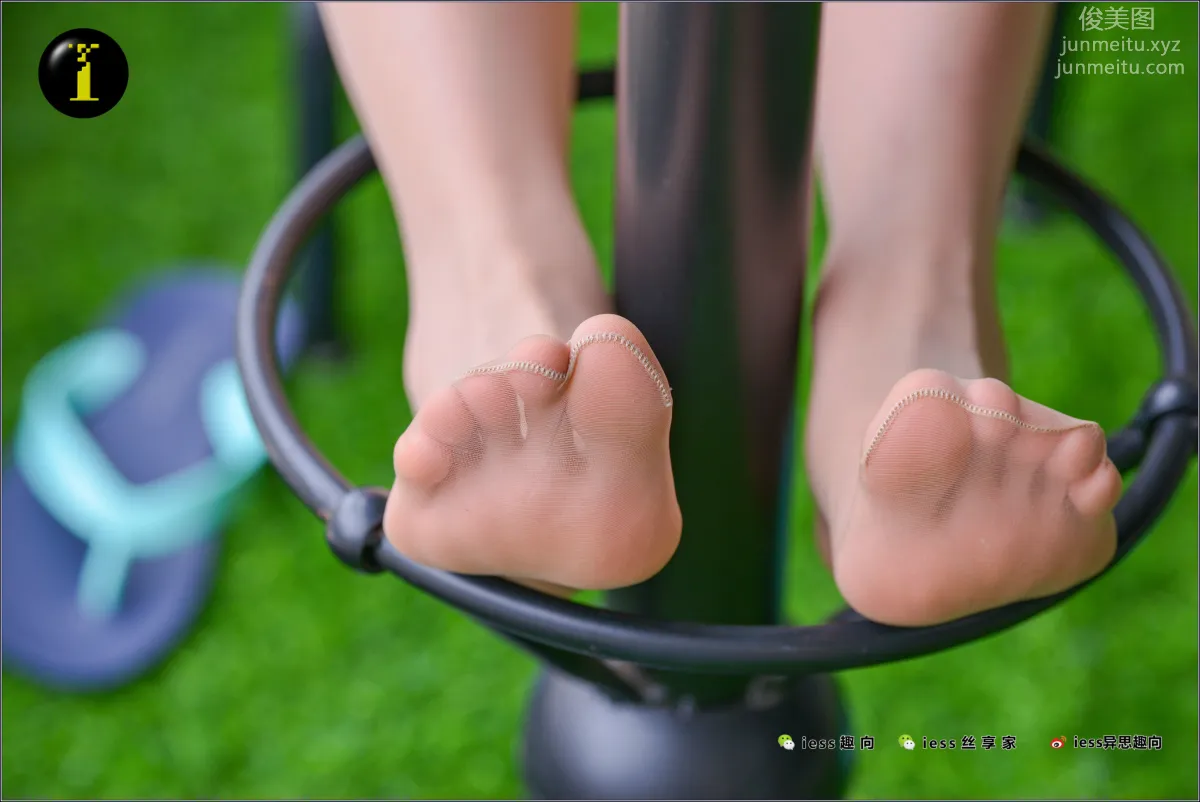 [IESS] Pu Hui Collection 005, Nuan Nuan Vietnamese Slippers Silk Feet Full Close-Up photo 23