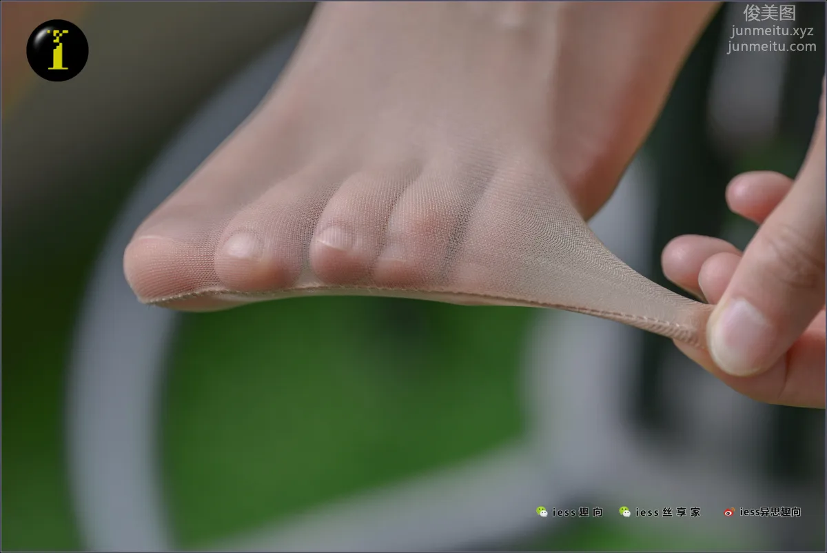 [IESS] Pu Hui Collection 005, Nuan Nuan Vietnamese Slippers Silk Feet Full Close-Up photo 34