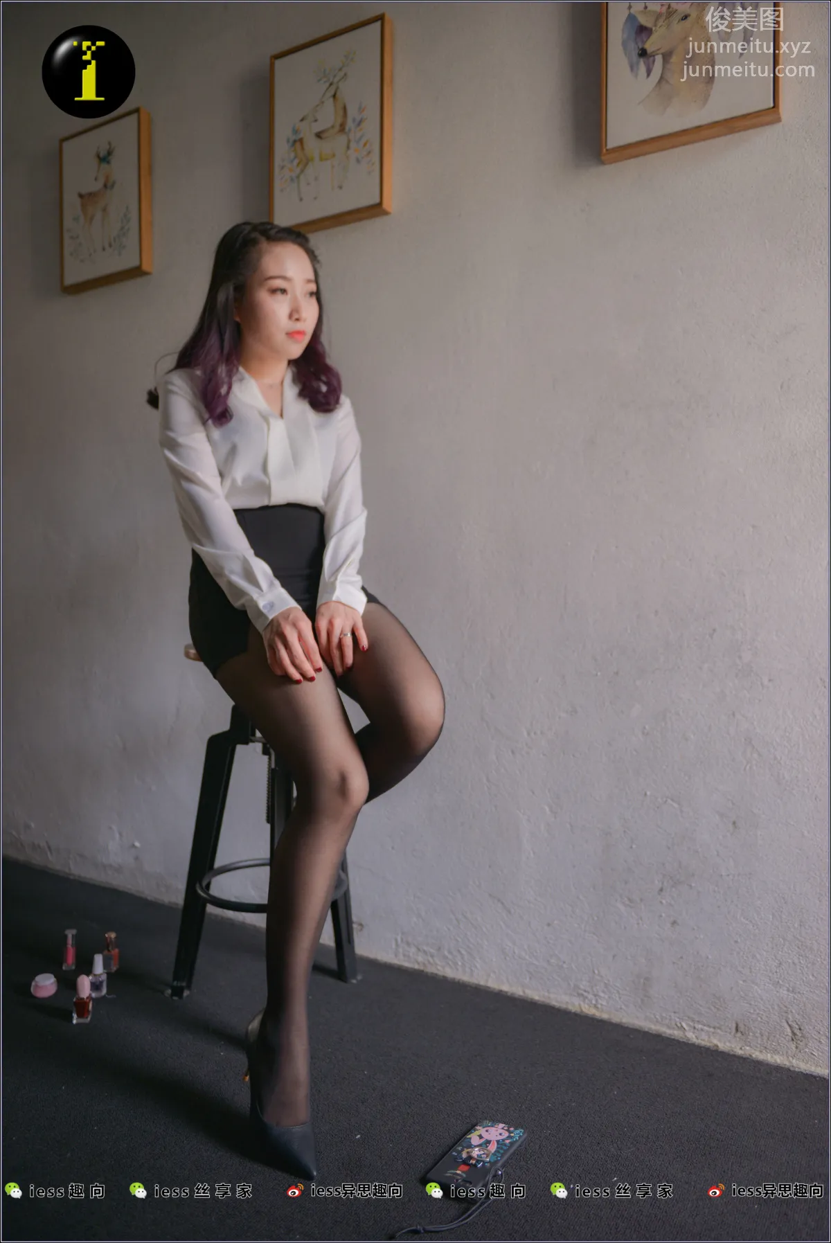 [IESS] Pu Hui Collection 008, Fan Meimei Putting On Stockings photo 35