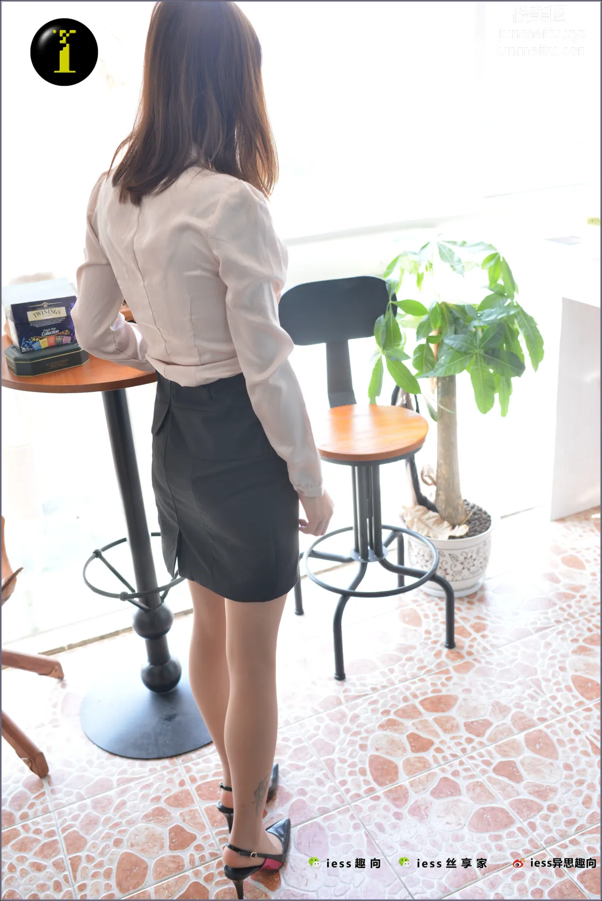 [IESS異思趣向] 普惠集 022 素人表妹的高絲大特寫 76