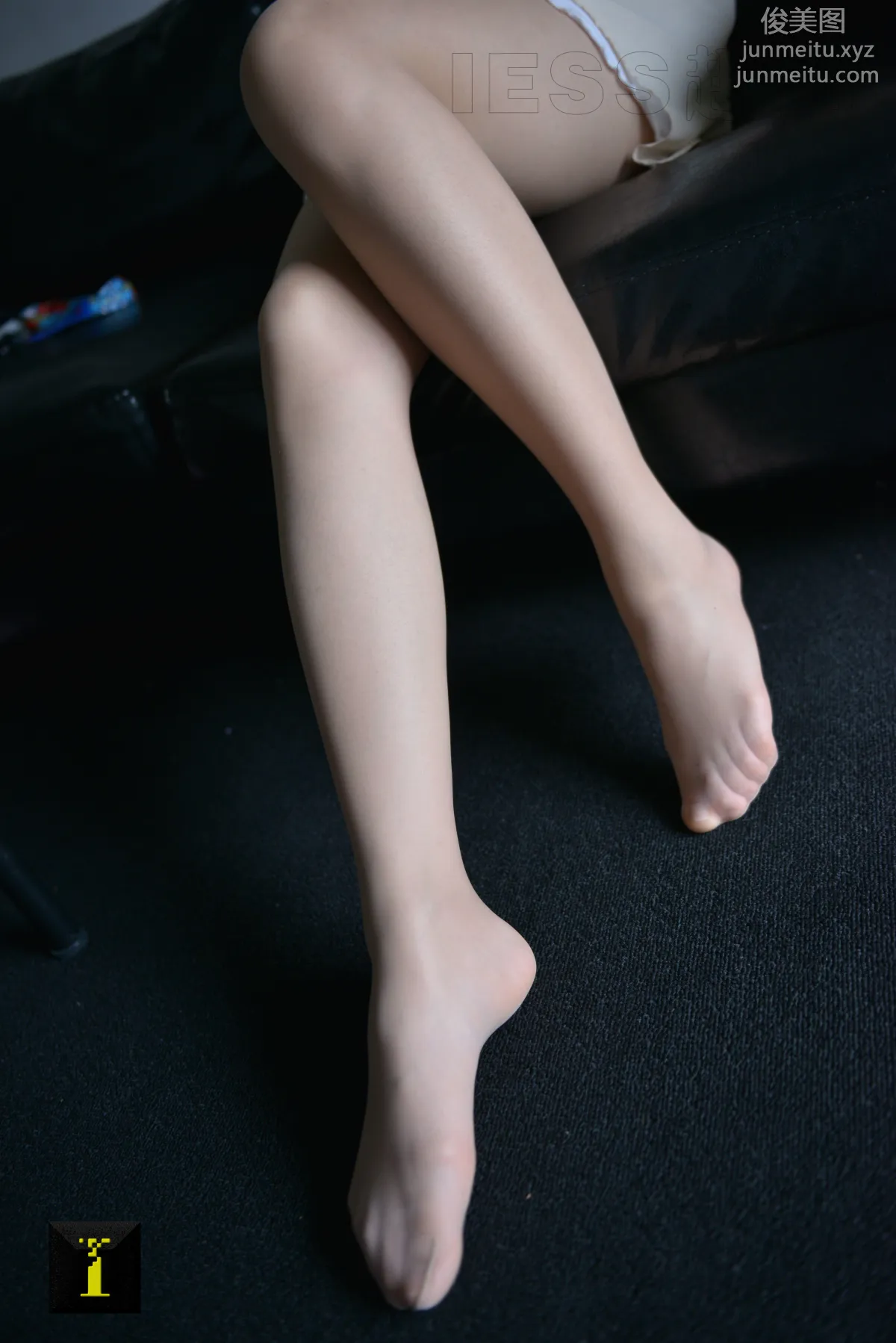 [IESS] Pu Hui Ji 056 Xiao Jie, Soft Beauty Under Light and Shadow (1) Big Close-Ups photo 10