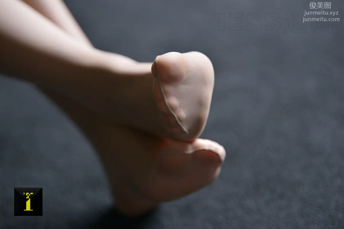 [IESS] Pu Hui Ji 056 Xiao Jie, Soft Beauty Under Light and Shadow (1) Big Close-Ups photo 26