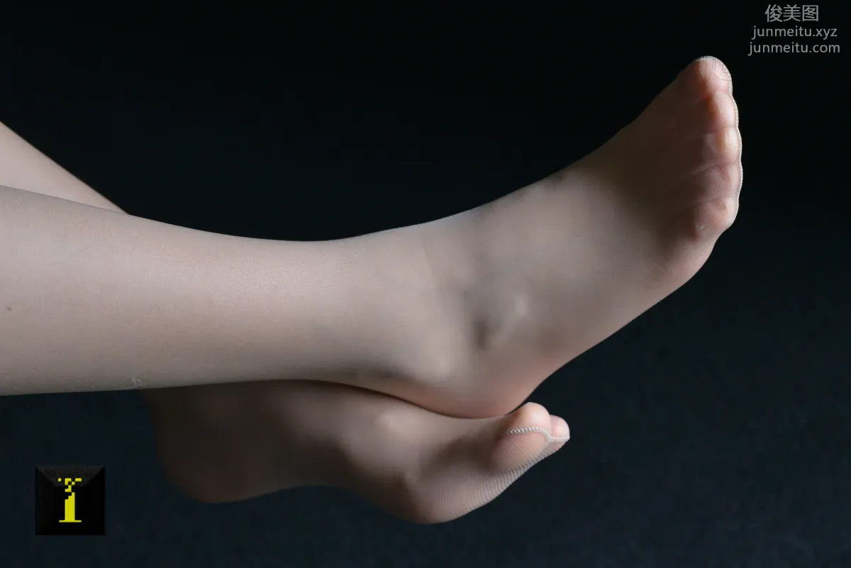 [IESS] Pu Hui Ji 056 Xiao Jie, Soft Beauty Under Light and Shadow (1) Big Close-Ups photo 42