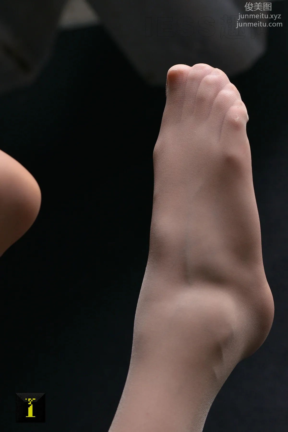 [IESS] Pu Hui Ji 056 Xiao Jie, Soft Beauty Under Light and Shadow (1) Big Close-Ups photo 60