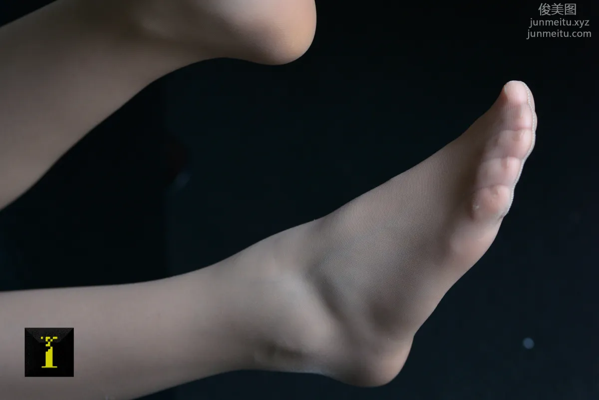 [IESS] Pu Hui Ji 056 Xiao Jie, Soft Beauty Under Light and Shadow (1) Big Close-Ups photo 63