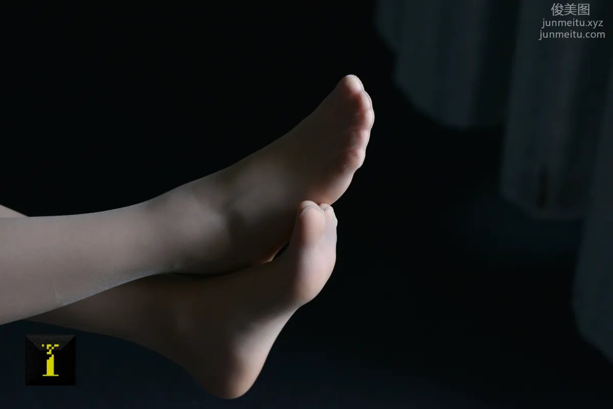 [IESS] Pu Hui Ji 056 Xiao Jie, Soft Beauty Under Light and Shadow (1) Big Close-Ups photo 64