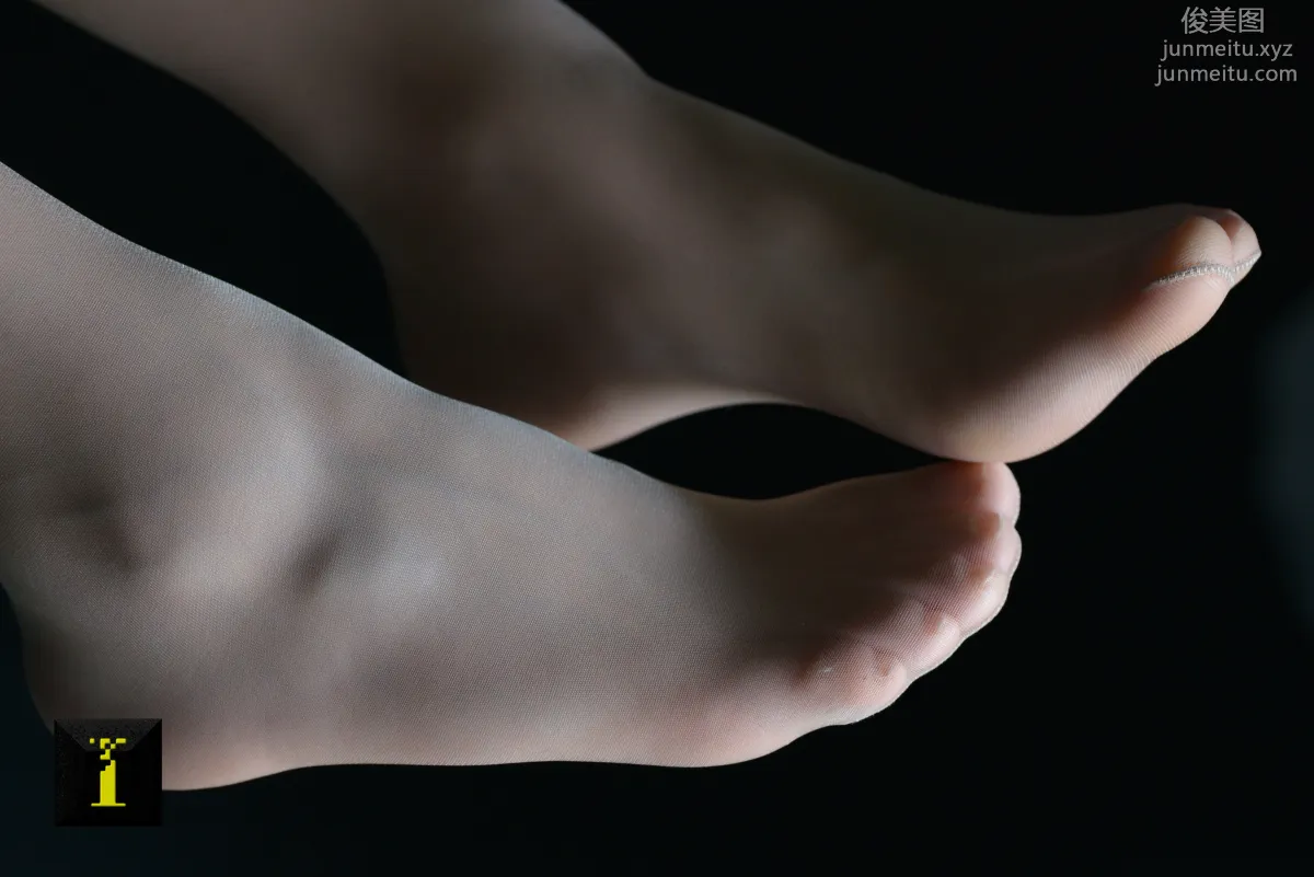 [IESS] Pu Hui Ji 056 Xiao Jie, Soft Beauty Under Light and Shadow (1) Big Close-Ups photo 66