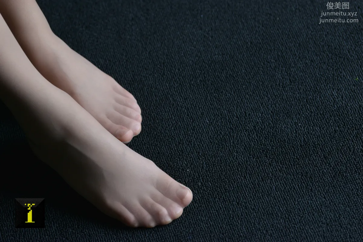 [IESS] Pu Hui Ji 056 Xiao Jie, Soft Beauty Under Light and Shadow (1) Big Close-Ups photo 84