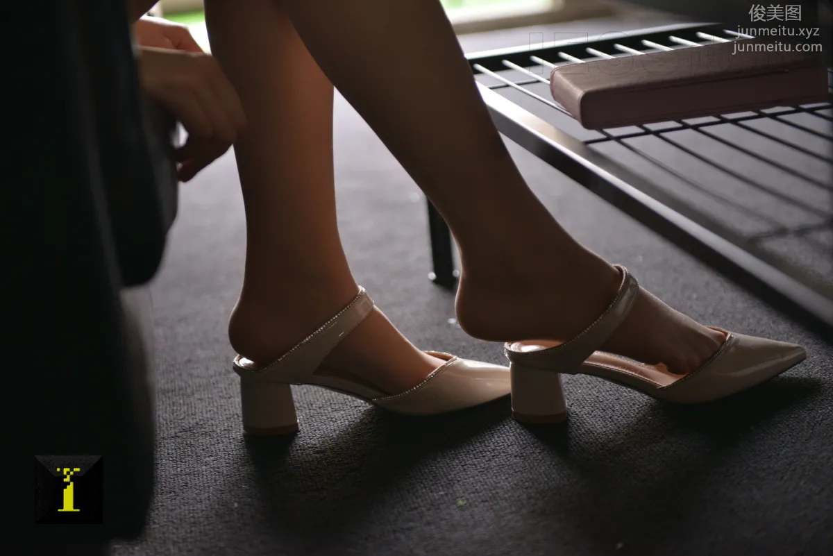 [IESS] Pu Hui Ji 057 Xiao Jie, Soft Beauty Under Light and Shadow (2) photo 49