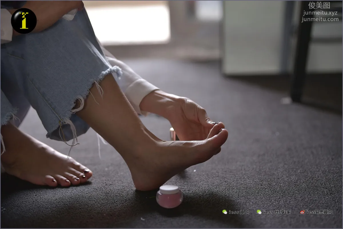 [IESS] Pu Hui Ji 073 Fan Meimei, Painting Toenails photo 19
