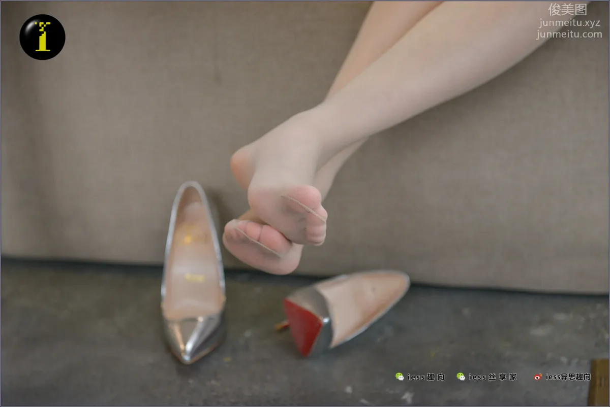 [IESS] Pu Hui Ji 076 Xiao Jie, Silver High Heels in the Cafe photo 76